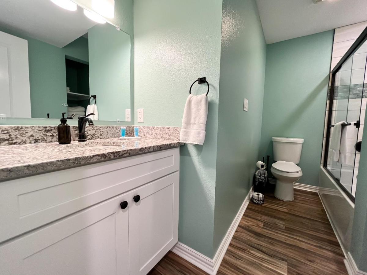 Rockport Waterfront Condo With A View Екстериор снимка