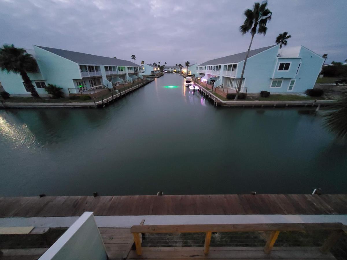 Rockport Waterfront Condo With A View Екстериор снимка