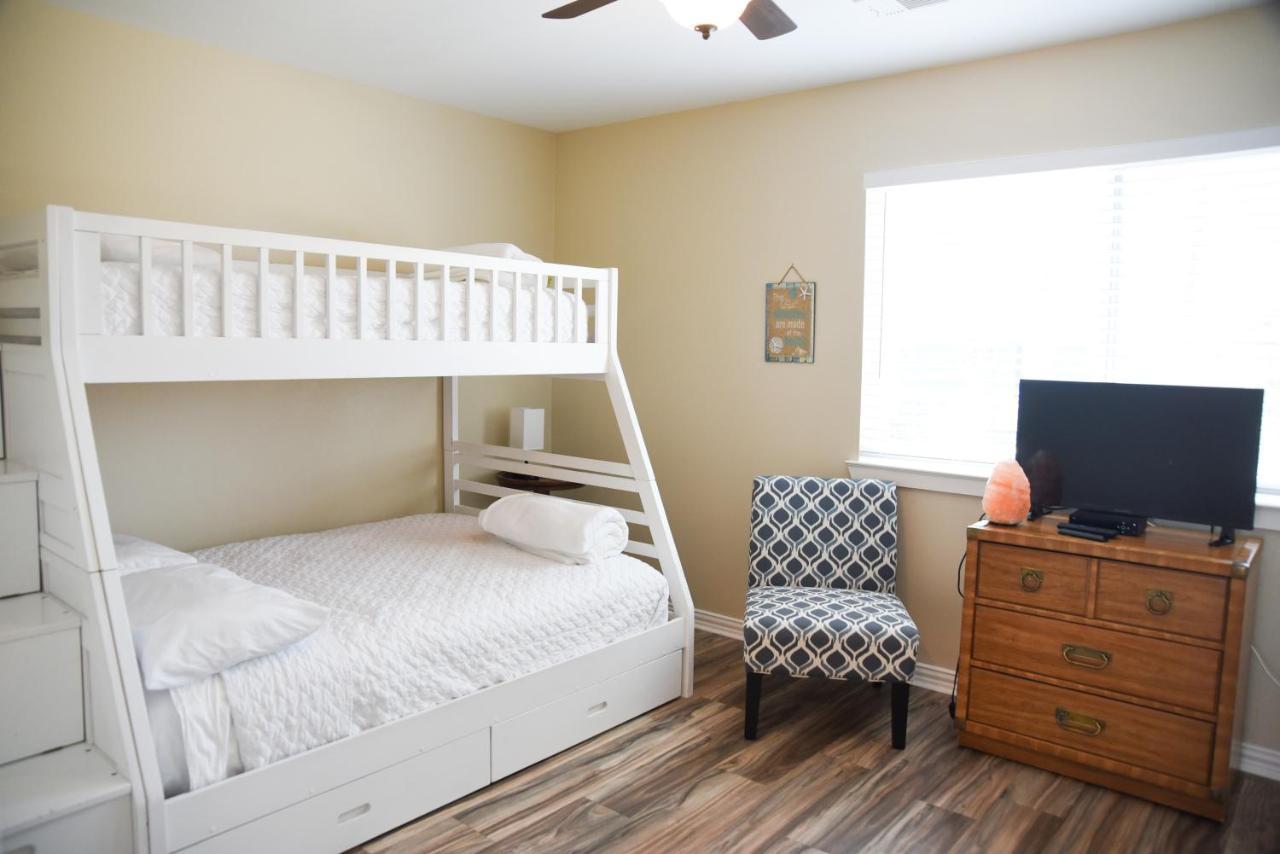 Rockport Waterfront Condo With A View Екстериор снимка
