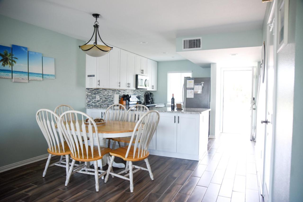 Rockport Waterfront Condo With A View Екстериор снимка